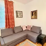 Beautiful With Garden In Milanowek