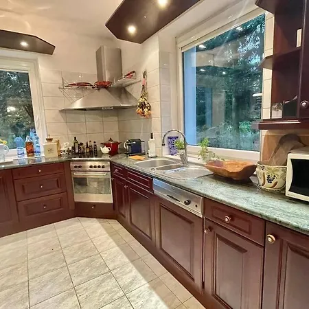 Villa Beautiful With Garden In *