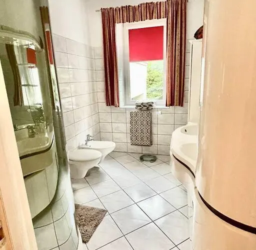 Beautiful With Garden In Willa