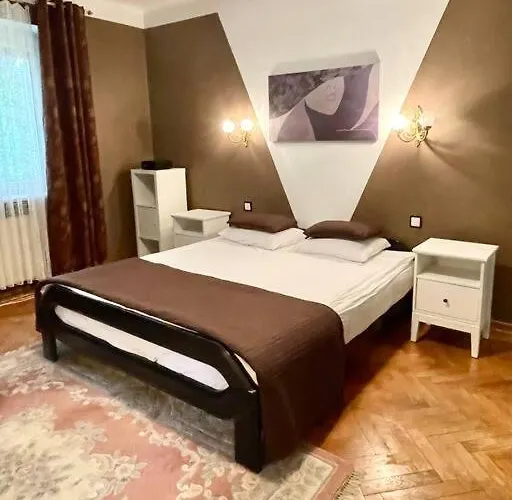 Beautiful With Garden In